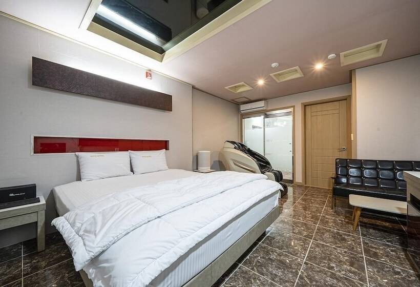 Motel Evian Drive In In Daejam Dong Pohang