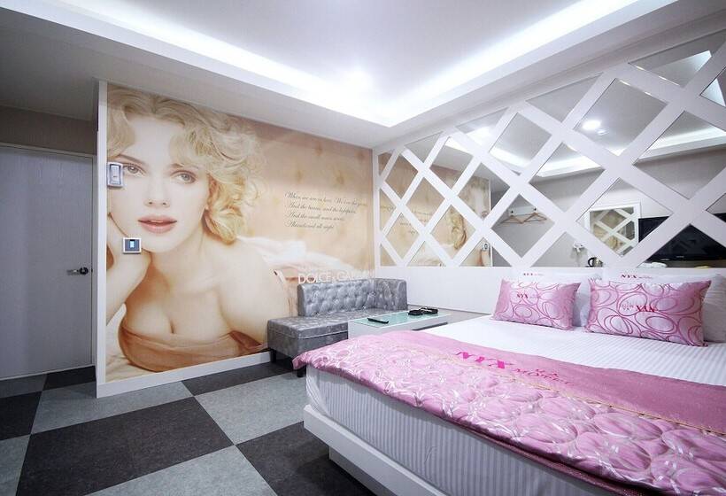 汽车旅馆  Gimcheon S