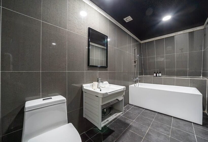 Motel Gongju Renaissance