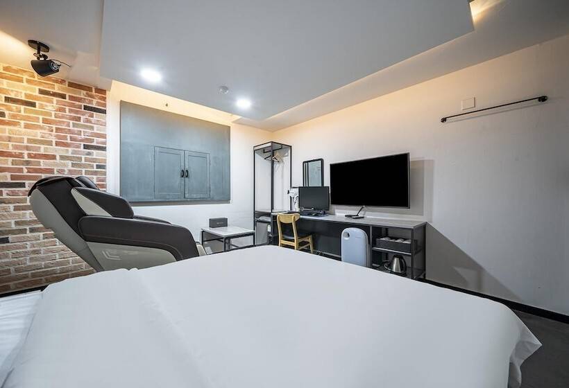 Motel Gongju Renaissance