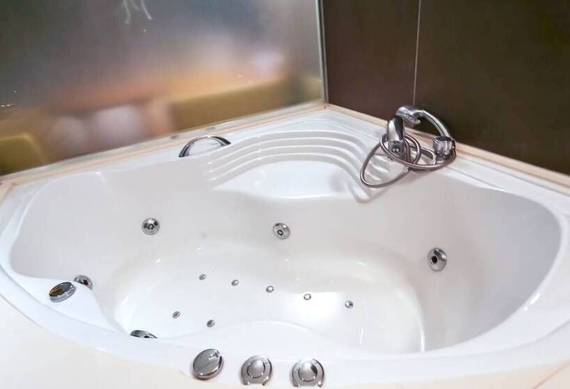 מוטל Mungyeong Jeomchon New