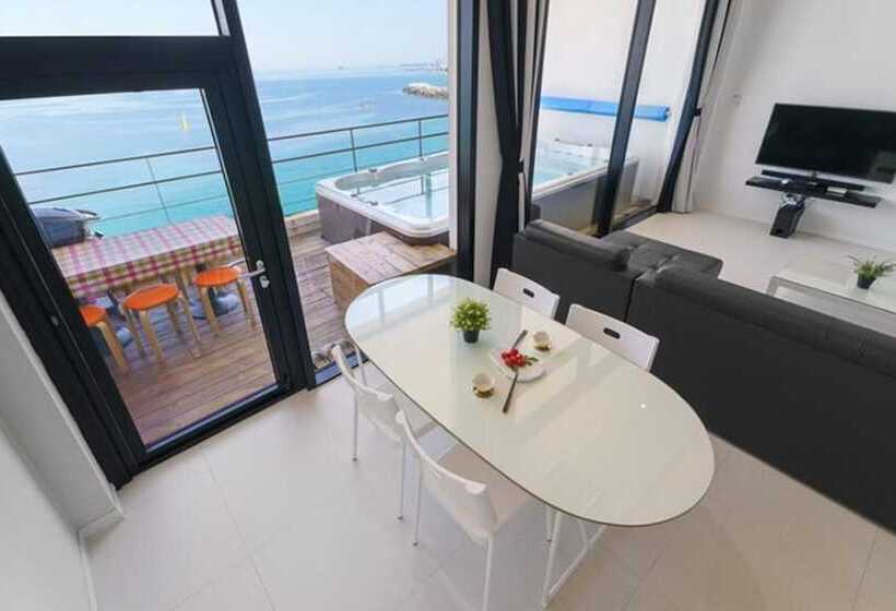 Pensione Goseong Croton Pool Villa