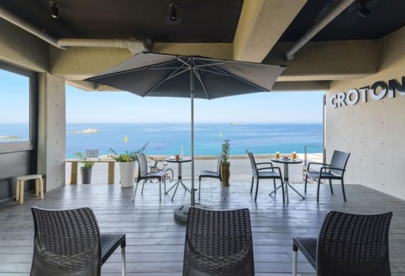 Pensione Goseong Croton Pool Villa