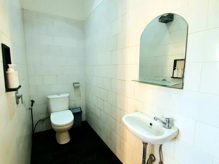 פנסיון Mesare Guest House By Dwaraloka