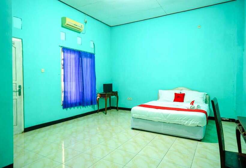 Пансион Reddoorz Syariah Near Sekuro Beach Jepara