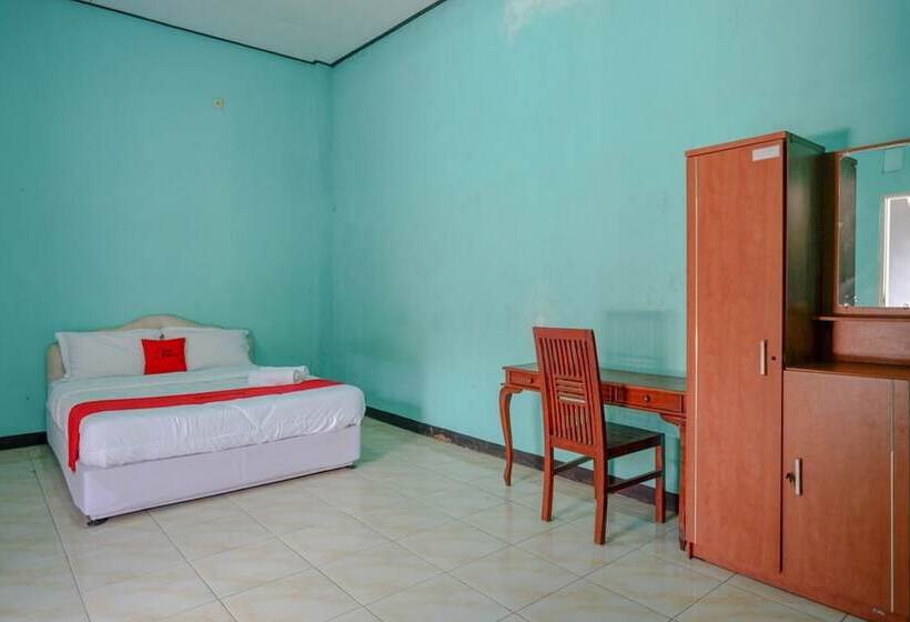 Пансион Reddoorz Syariah Near Sekuro Beach Jepara