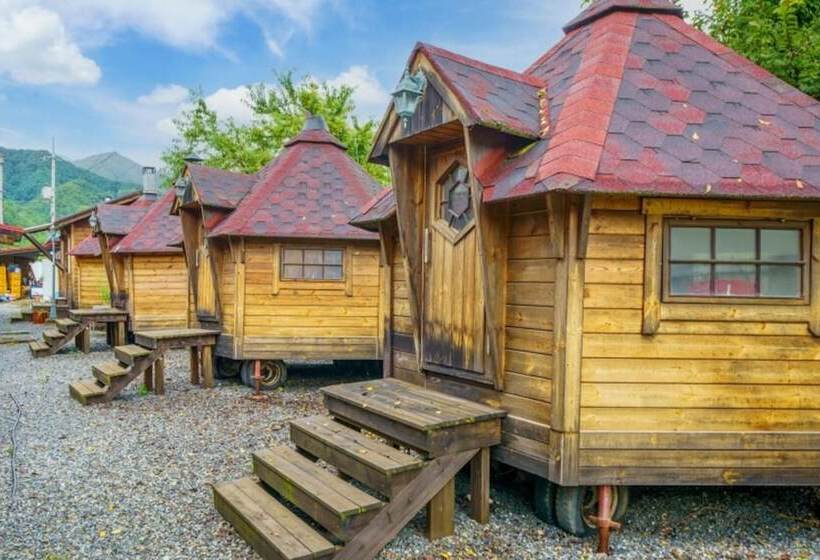 פנסיון Youngwol Your Castle Bed And Breakfast