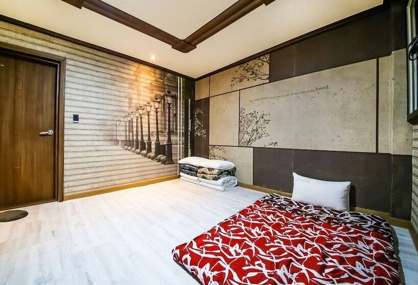 Samcheok Chungil Motel