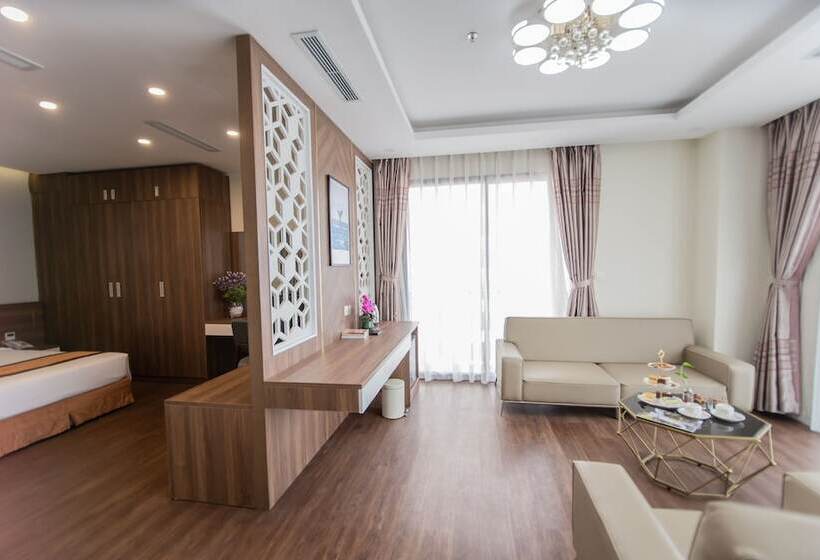 Thc Holiday Hotel Sam Son