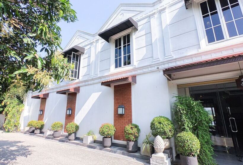 호텔 Akash Retreat And Spa