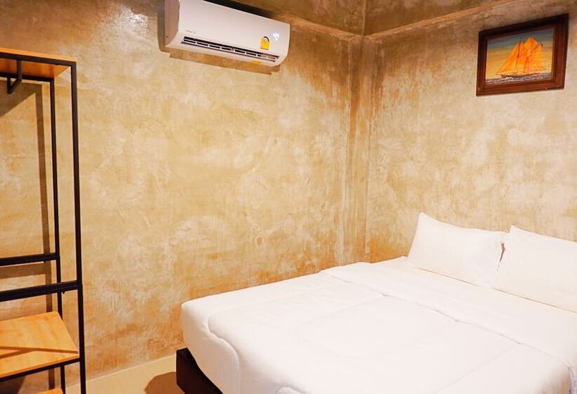 هتل Baan Lung Yod Resort Keangkrachan