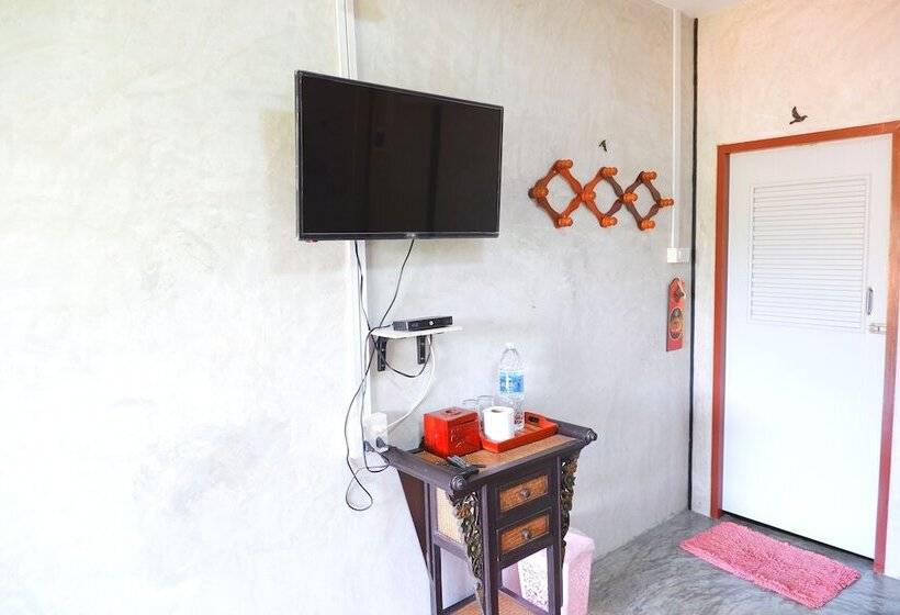 호텔 Baan Lung Yod Resort Keangkrachan