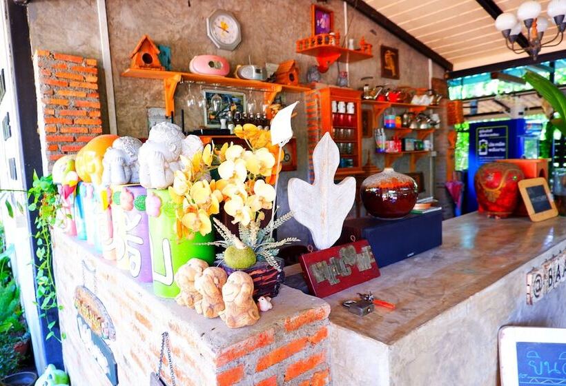 هتل Baan Lung Yod Resort Keangkrachan