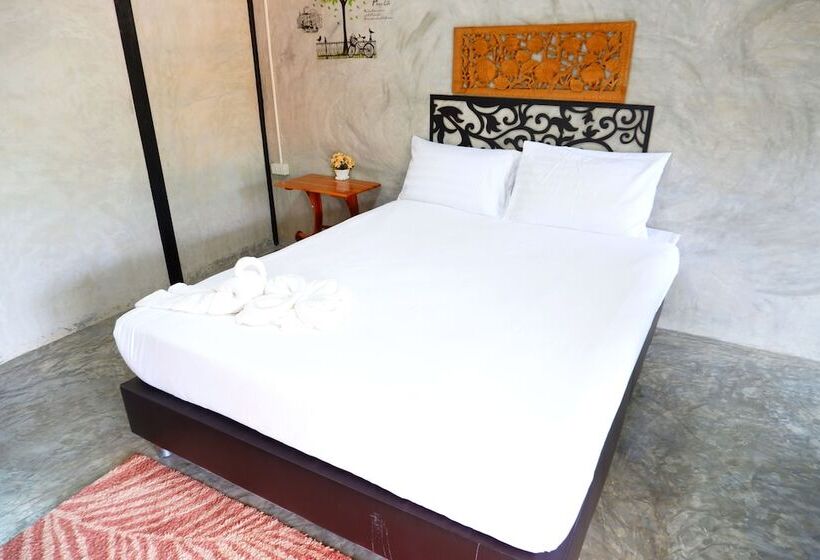 호텔 Baan Lung Yod Resort Keangkrachan