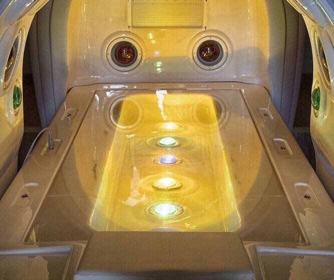 Отель Chateau De Tressé