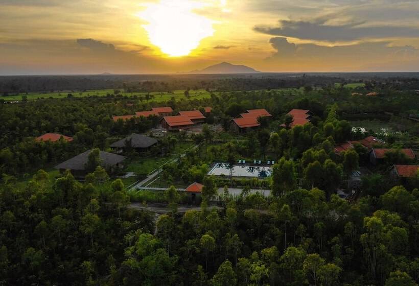 בית מלון כפרי Farmhouse Resort & Spa