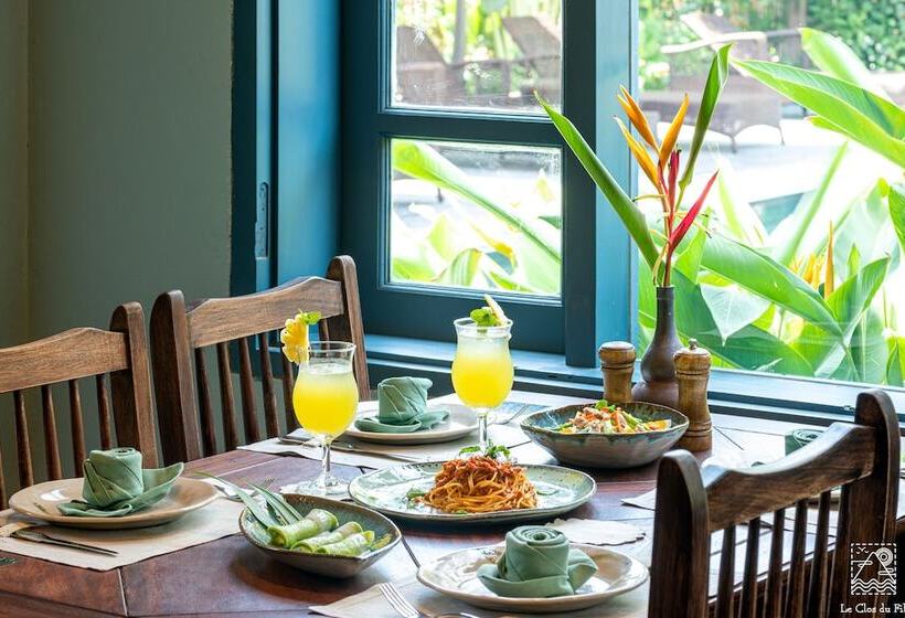 هتل Le Clos Du Fil