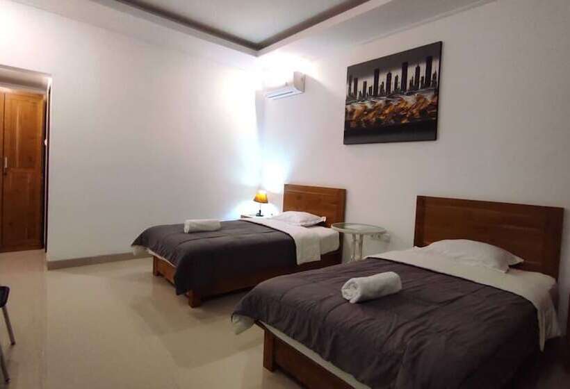 Hotel Manu Guest House 2