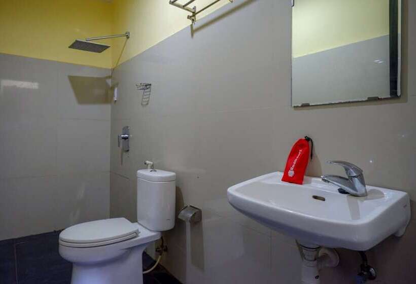 酒店 Reddoorz Near Citraland Waterpark Kendari