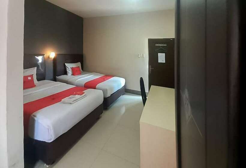 ホテル Reddoorz @ Sei Mangkei Perdagangan Simalungun