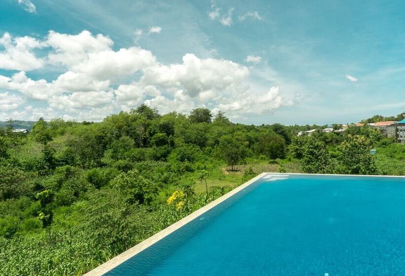 בית מלון כפרי Reddoorz @ Tambolaka Sumba