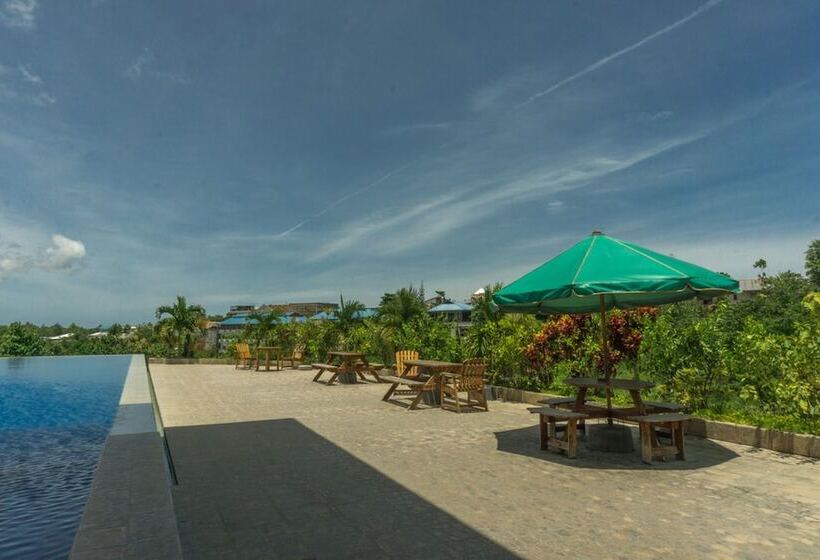 בית מלון כפרי Reddoorz @ Tambolaka Sumba