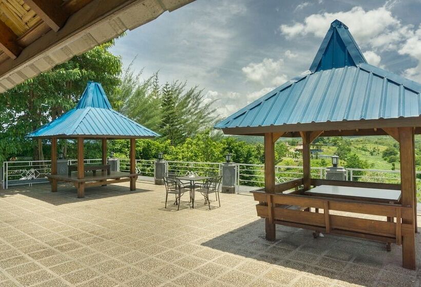 בית מלון כפרי Reddoorz @ Tambolaka Sumba