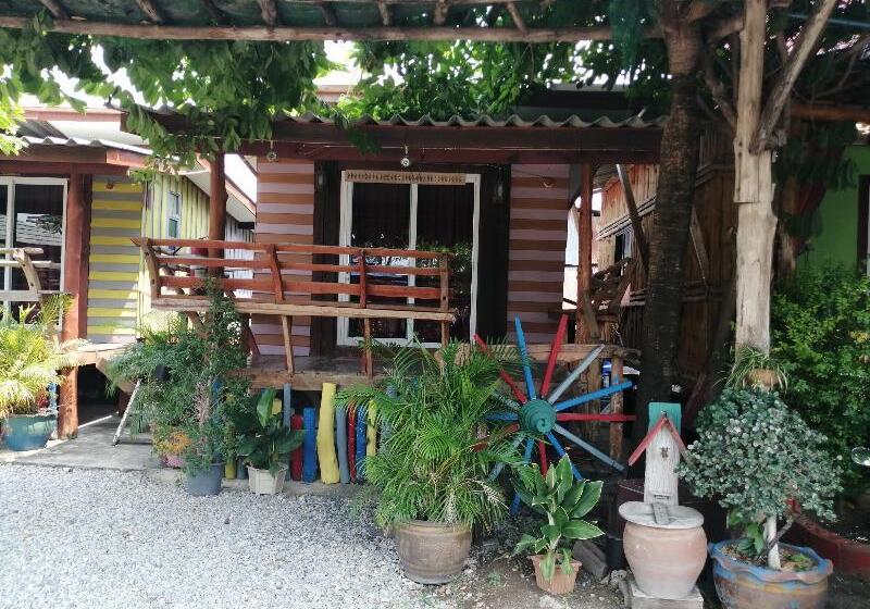 펜션 Nang Phraya Resort