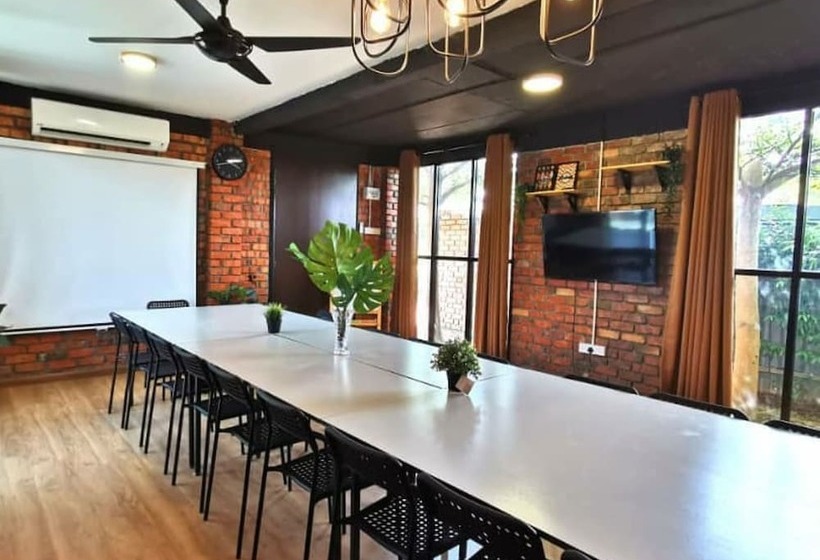 بنسيون Petak Padin Cottage By The Pool, Kepala Batas Penang