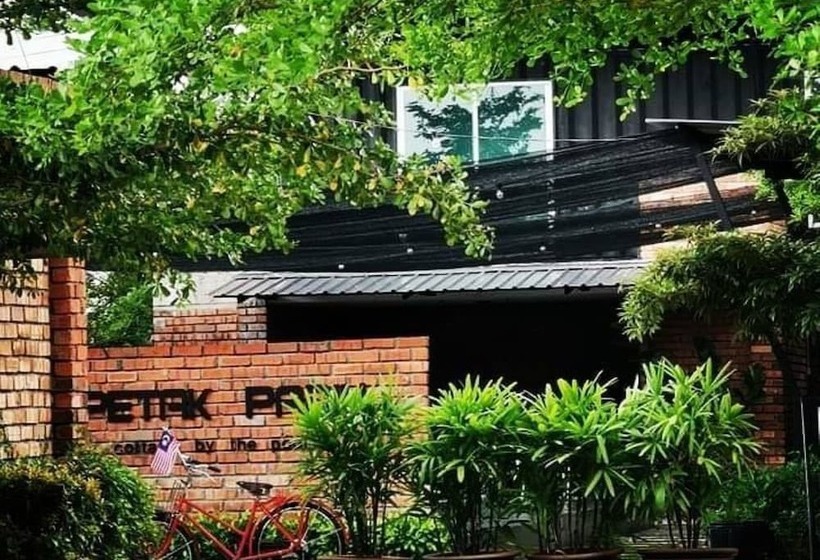 بنسيون Petak Padin Cottage By The Pool, Kepala Batas Penang