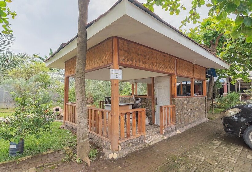 פנסיון Reddoorz Syariah @ Lafa Park Adventure