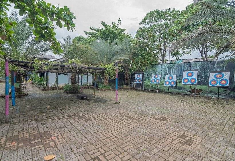 פנסיון Reddoorz Syariah @ Lafa Park Adventure