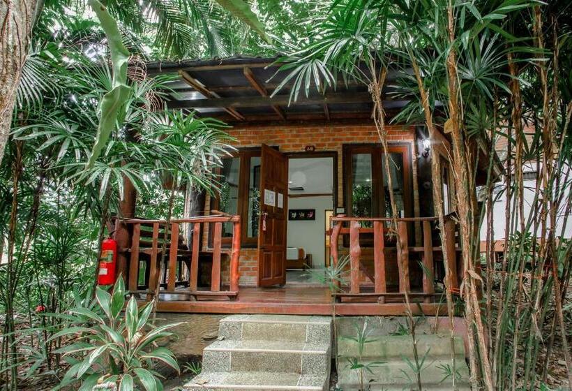 The Vatika Resort And Spa