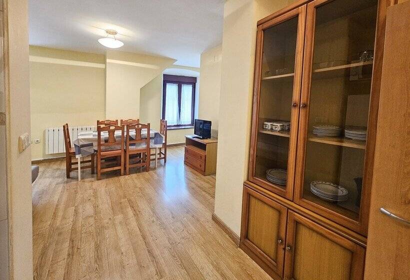 Apartamentos Canfranc 3000