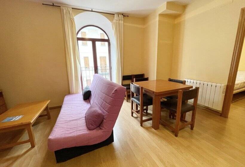 Apartamentos Canfranc 3000
