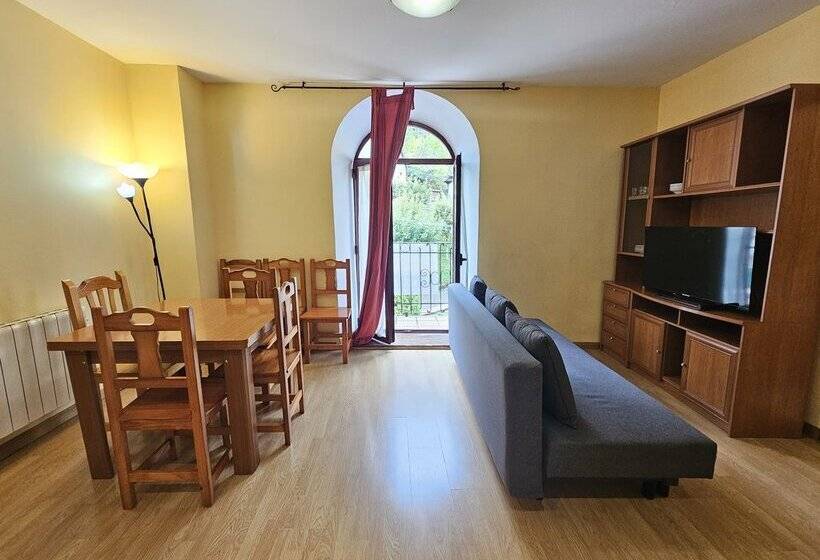 Apartamentos Canfranc 3000