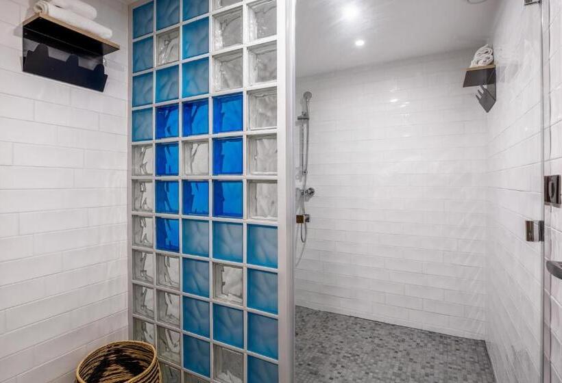 Appart City Confort St Quentin En Yvelines Bois D Arcy