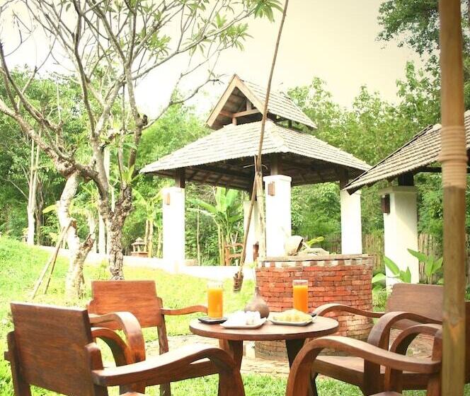 Baanrai Lanna Resort
