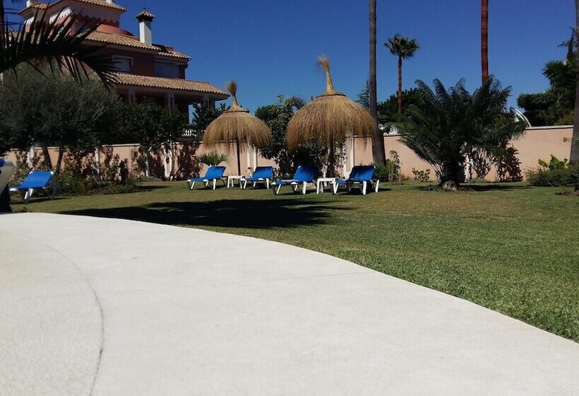 Boutique Villa Erina By Bossh Hotels   Adults Recommended