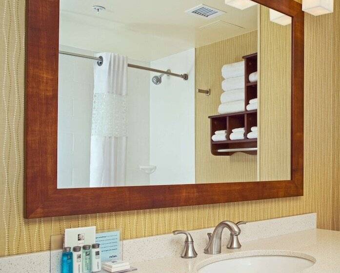 Hampton Inn & Suites Pittsburgh/waterfrontwest Homestead