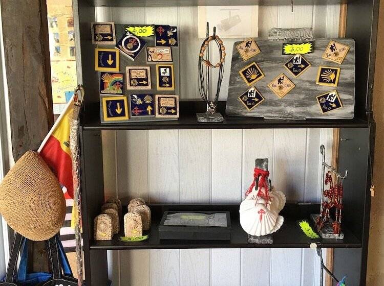 פונדק La Bastide Du Chemin