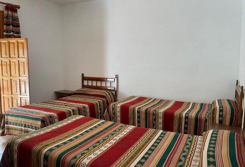 Hostal Rural Poqueira