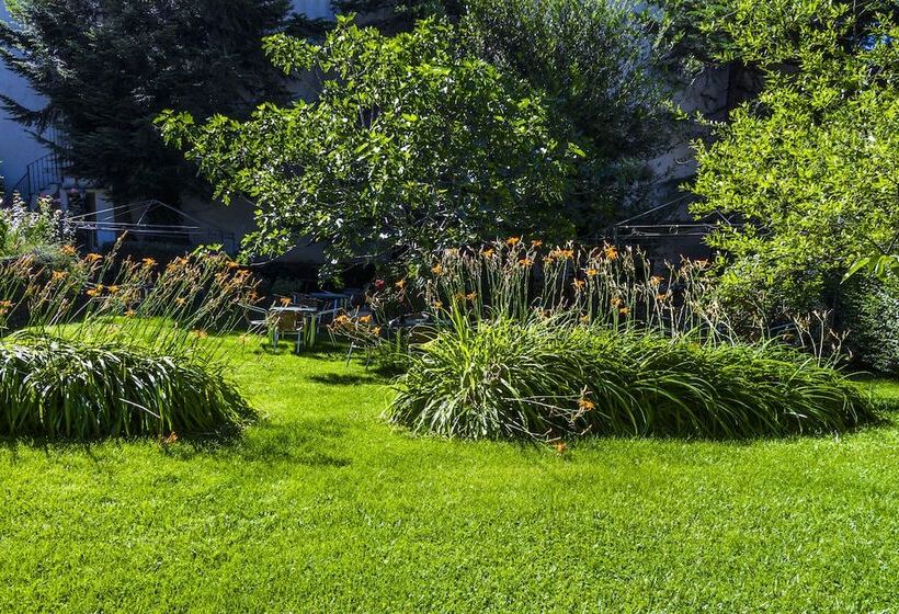 여관 Rural Poqueira Ii