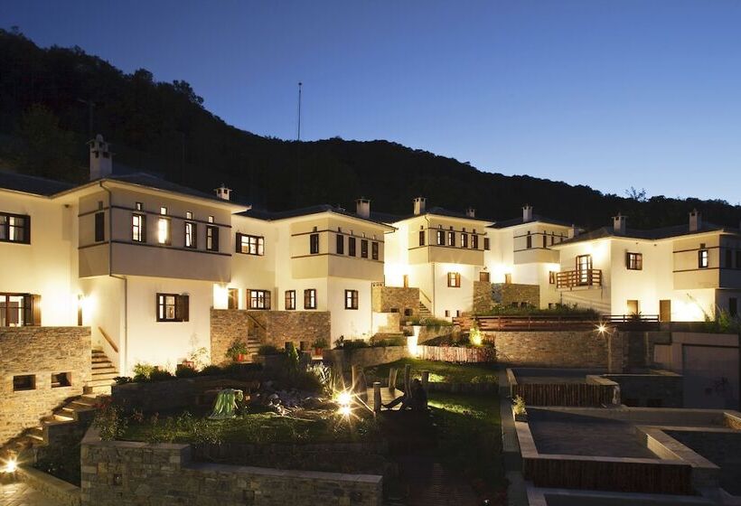 호텔 12 Months Resort & Spa