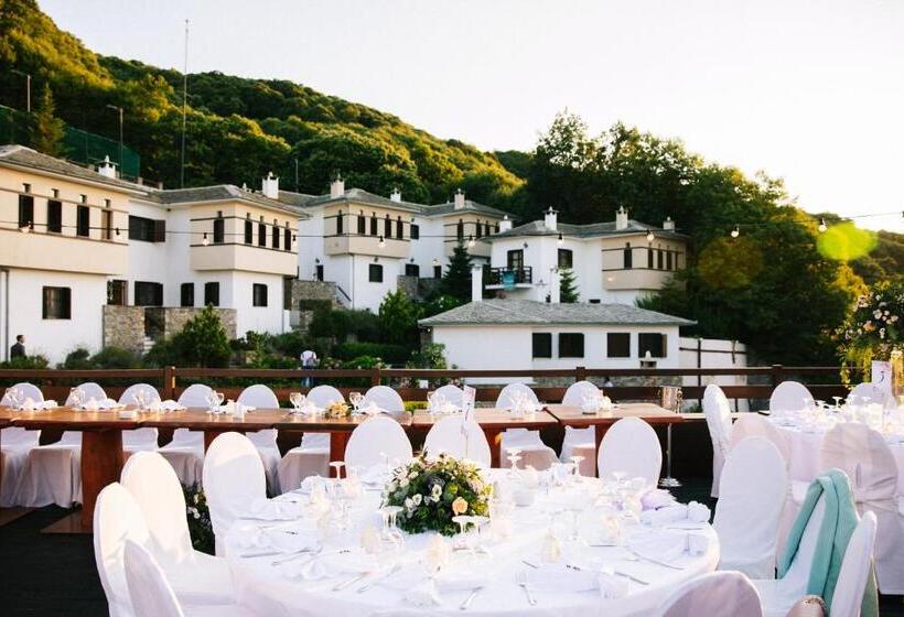 هتل 12 Months Resort & Spa