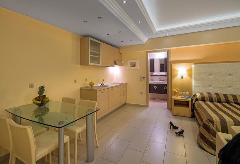 فندق Ai Yannis Suites And Apartments