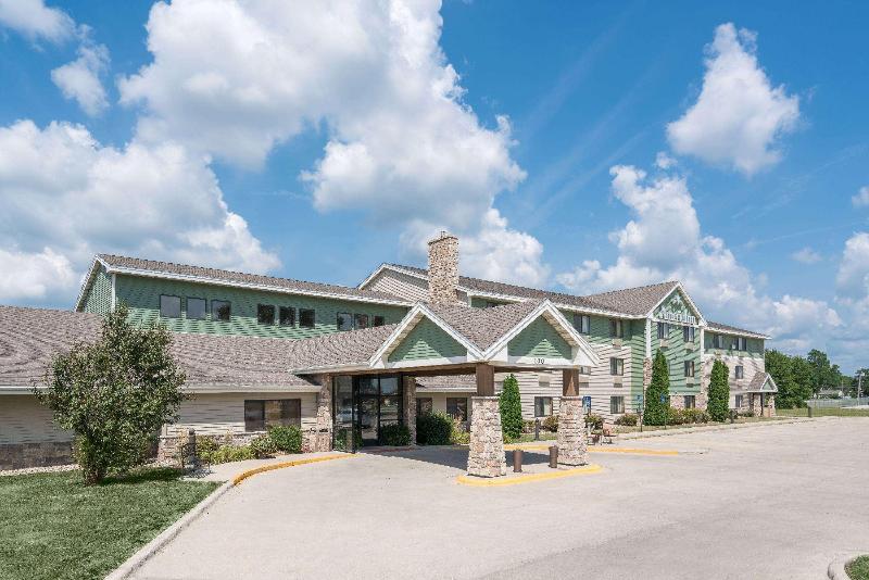 בית מלון כפרי Americinn By Wyndham Fort Dodge