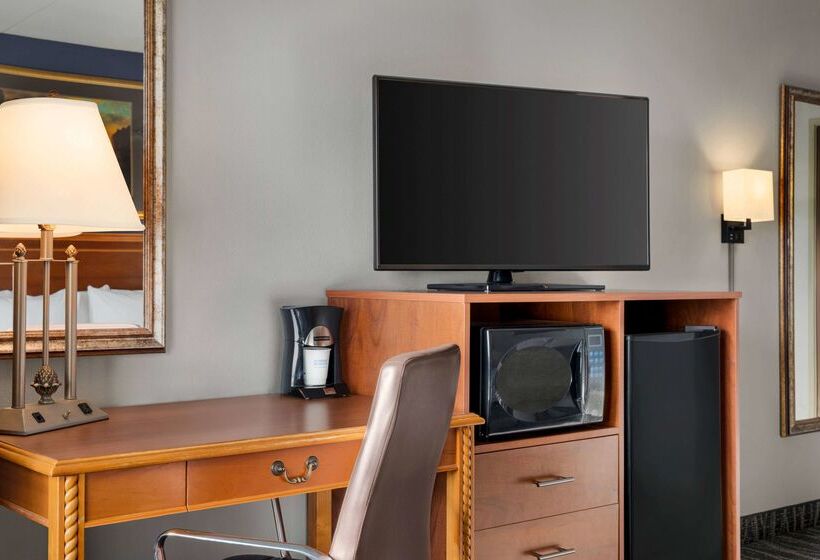 فندق Americinn By Wyndham Laramie Near University Of Wyoming