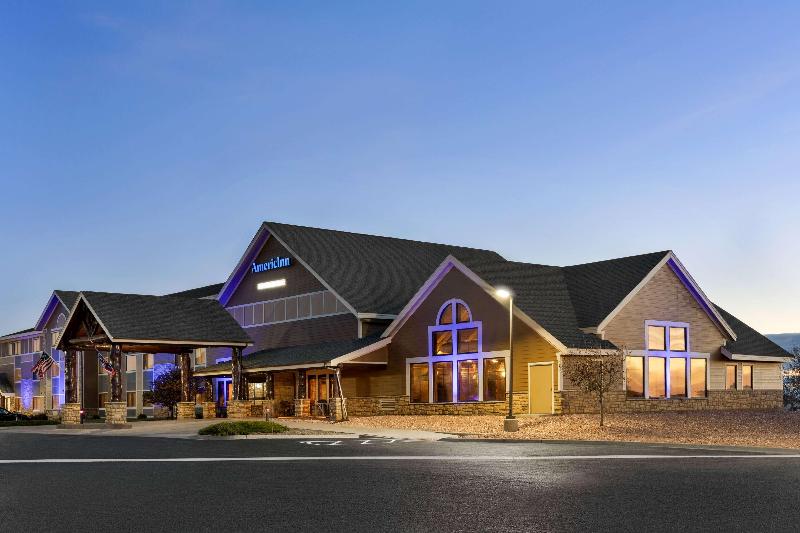 فندق Americinn By Wyndham Laramie Near University Of Wyoming