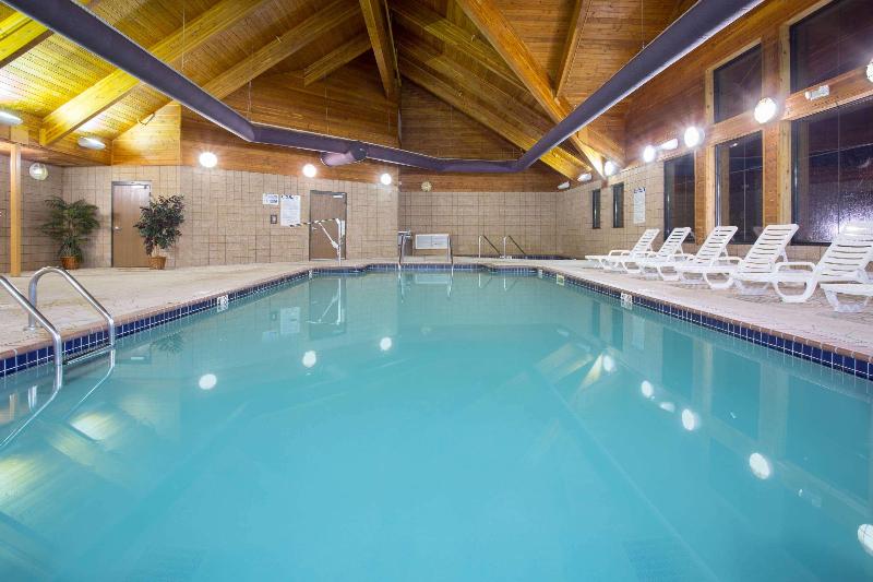 فندق Americinn By Wyndham Laramie Near University Of Wyoming